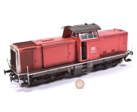 A Marklin Gauge One (Spur 1), 45mm,  Deutsche Bahn Bo-Bo Diesellokomotive Class BR 213 (55722) for 2-rail running. Diesel loc
