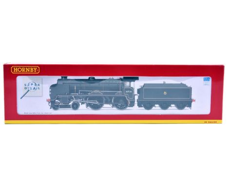 Hornby Railways BR Schools Class 4-4-0 Tender Locomotive 'St. Lawrence' RN30934 (R.2844) in lined black livery. Boxed, Mint a
