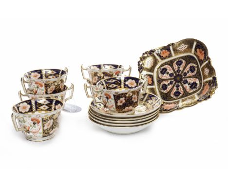 ROYAL CROWN DERBY IMARI PATTERN PART TEA SERVICEcomprising six cups and six saucers, with red printed mark to base and each w