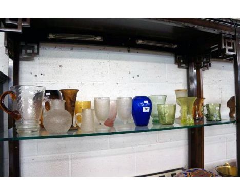 Collection of coloured & crackle glass (whole shelf)