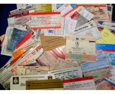 Football tickets, 190+ assorted football tickets, mostly modern inc. Luton v Man Utd 82/3, Tottenham v Man Utd 81/2, Man Utd 