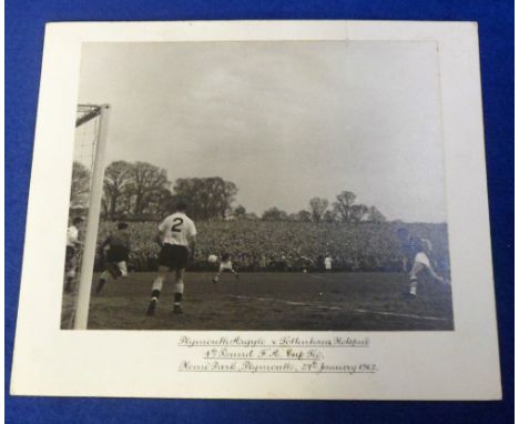 Football press photograph, Plymouth Argyle v Tottenham Hotspur, FA Cup 4th round, 27 January 1962, 8" x 10" b/w match action 