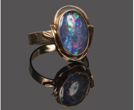 A vintage 9ct gold opal triplet ring on openwork shank, size N.