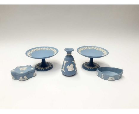 Selection of Wedgwood Jasperware including pair of comports, trinket box, vase etc