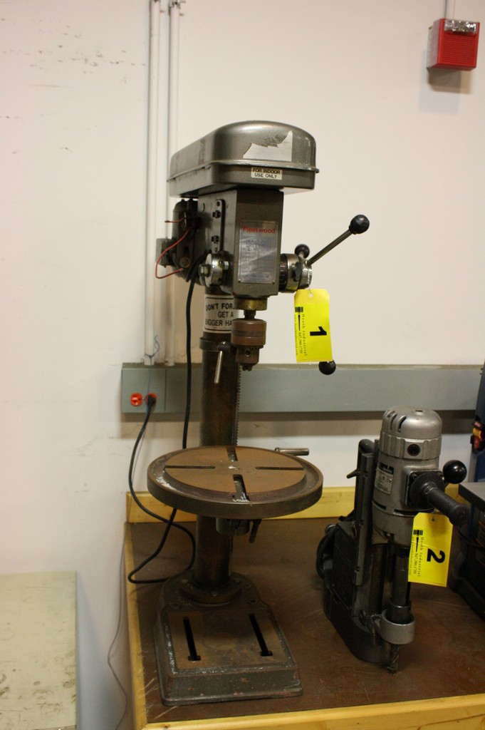 FLEETWOOD MODEL 500MT2 HEAVY DUTY 5-SPEED DRILL PRESS S/N 8850, 5/8 ...