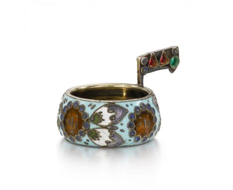 This elegant kovsh, created in the workshop of Fyodor RÃ¼ckert for the House of FabergÃ©, is a magnificent example of Russian