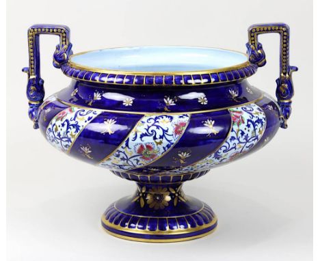 Cachepot mit Kobaltblau, Sarreguemines um 1900, flache Vasenform mit eckigen Handhaben mit floralen Enden, Wandung mit lithog