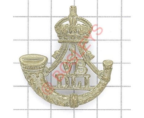 1st VB Durham Light Infantry OR’s DLI slouch hat badge. Die-stamped white metal crowned bugle, “1 / VB / DLI” between the cor