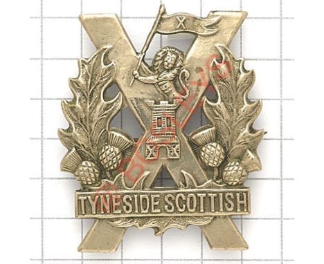 Tyneside Scottish WW1 OR’s glengarry badge. Die-stamped white metal. The Lion emerging from the tower. (KK 1136) GC Original 