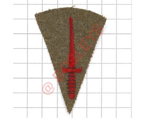Badge. Army Commandos WW2 special forces formation sign. Red dagger embroidered onto a khaki triangular backing. VGC 