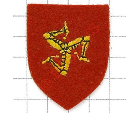 Badge. 515th Light Anti-Aircraft Regiment Royal Artillery formation sign. A scarce example; yellow Arms of the Isle of Man (t