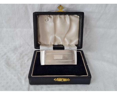 A good boxed napkin ring with vacant cartouche, Birmingham 1956