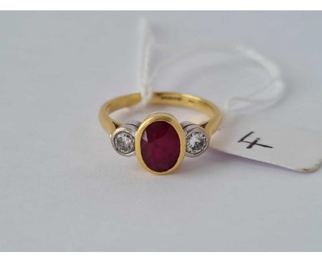 A THREE STONE RUBY AND DIAMOND RING 18CT GOLD SIZE O – 4.3 GMS