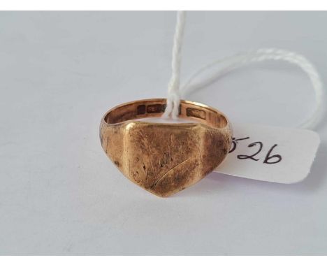 A signet ring 9ct size Q – 3.6 gms