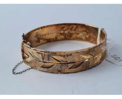A silver gilt bangle, 36g
