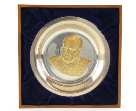 A Hallmarked Silver Winston Churchill Commemorative Plate, of plain circular design detailed to the centre with a '24 carat g