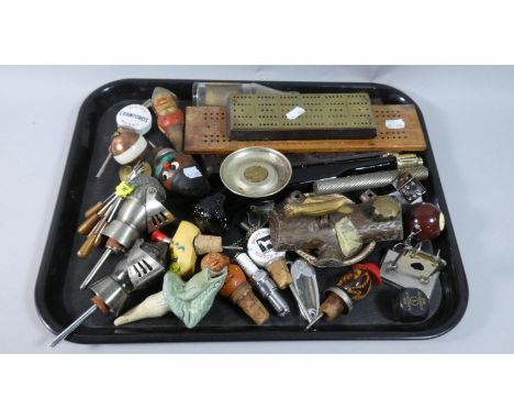 A Tray of Sundries to Include Wine Saver Corks, Bottle Pourers, Cribbage Boards, Sherry Decanter Label etc 