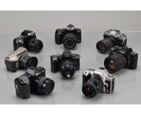 A Tray of Minolta SLR Cameras, a Minolta XG-1, Dynax 303si, Dynax 300si (2), Dynax 505si Super, 7000, Dynax 7000i, all untest