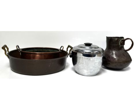 A collection of vintage and later cookware and kitchenalia, (A lot).&nbsp;