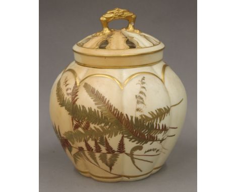 A Royal Worcester blush ivory pot pouri pot