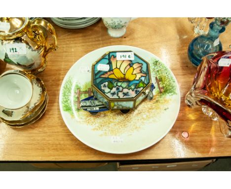 CLEAR PLASTIC MODEL OF A SEATED STAG; STAINED GLASS AND METAL FRAMED OCTAGONAL TRINKET BOX AND FIVE SMALL FACETED GLASS ORNAM