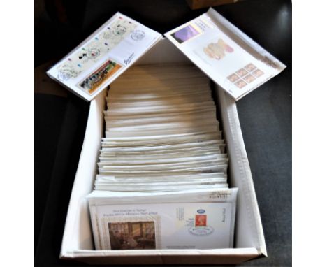 Great Britain 1991-1995 Benham Gold FDC's, excellent stock of Booklet Panes, Definitives etc., including High Values No's 177