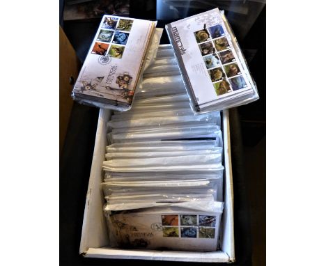 Great Britain 2009/2010 Commemorative very fine stock with light duplication, various H/S's. Good lot. (250 approx.)