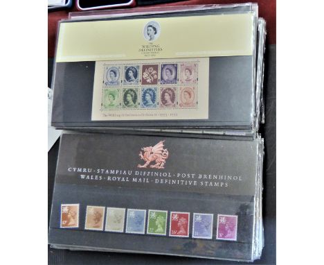 Great Britain Presentation Packs Definitive issues of (65) packs, light duplication, several scarcer between No's 2 and 135 p