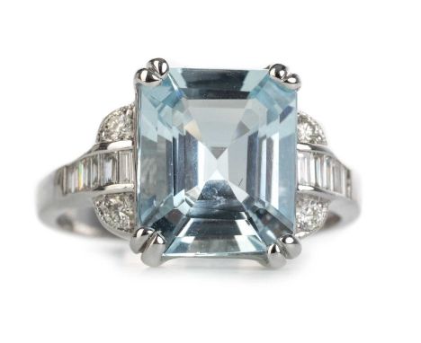 AQUAMARINE AND DIAMOND RING, set with a step cut aquamarine of approximately 3.41 carats, flanked by round brilliant and bagu
