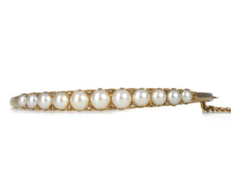PEARL AND DIAMOND BANGLE, set with split pearls interspaced by old cut diamond chips, unmarkedQty: 18.4gUnmarked as described