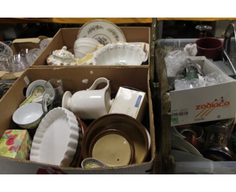 THREE TRAYS OF ASSORTED SUNDRIES TO INCLUDE ROYAL WORCESTER, SODA SYPHON, ETC