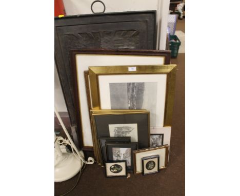 A QUANTITY OF ASSORTED PICTURES TOGETHER WITH A METAL FIRE SCREEN, BANJO BAROMETER 