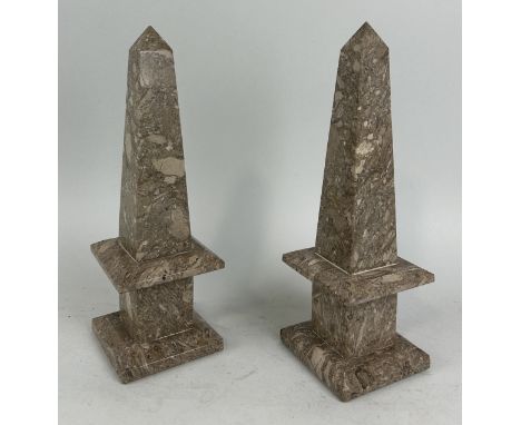 A PAIR OF FOSSIL MARBLE OBELISKS (2)36cm H