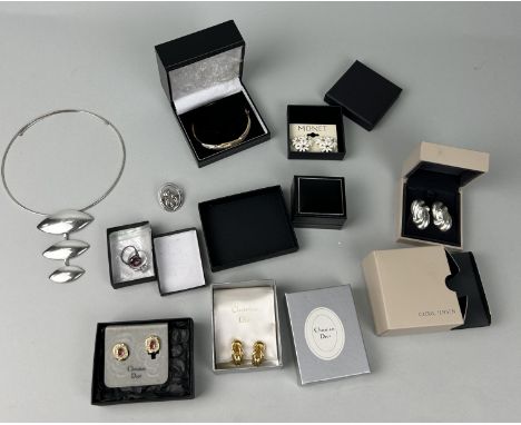 SILVER AND COSTUME JEWELLERY TO INCLUDE JENSEN, CHRISTIAN DIORSome boxed.