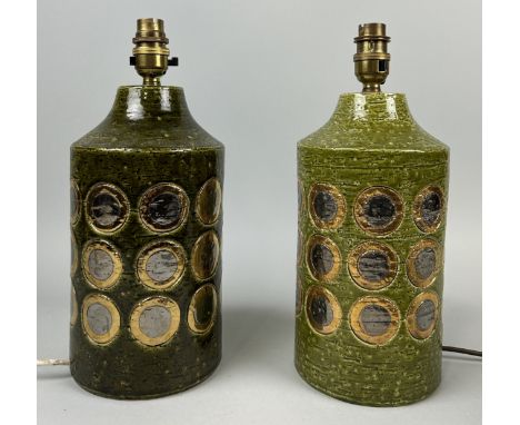 A NEAR PAIR OF ITALIAN MID CENTURY DESIGN CERAMIC TABLE LAMPS31cm H each. 