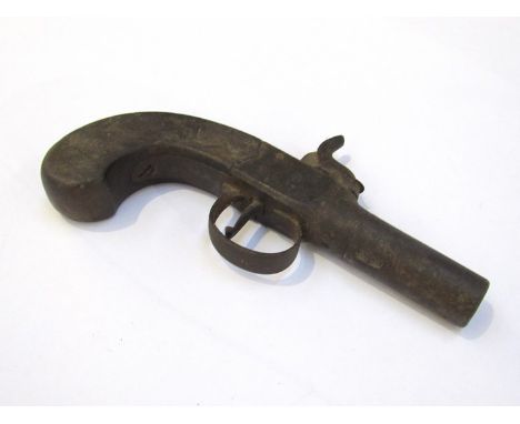 An early 19th Century boxlock percussion pistol, no sign of makers name      ANTIQUE FIREARM: No license required