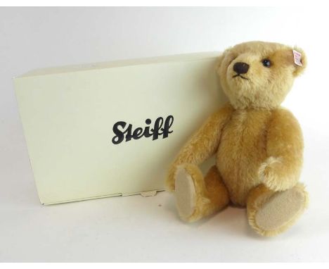 Steiff for Danbury Mint, a limited edition fully jointed bear 'Queen Elizabeth II Coronation', No. 1060/1953, boxed and with 