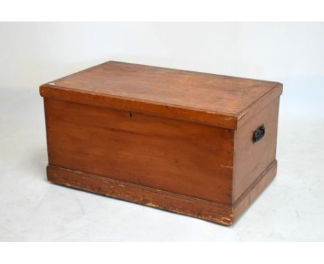 Large late 19th/early 20th Century stained wooden trunk or chest, 100cm wide  