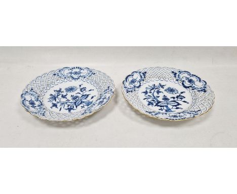 Pair of Meissen late 19th century blue and white 'Onion' pattern small plates, blue crossed swords marks, various press numme
