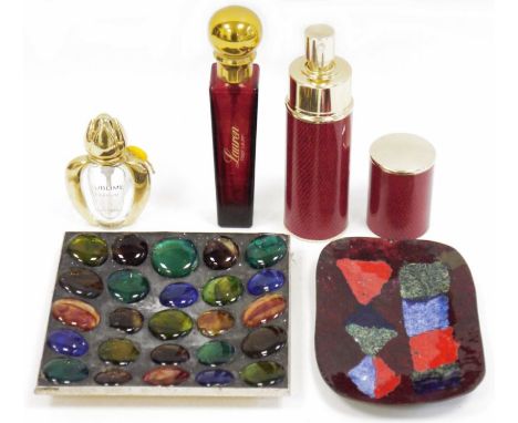 Three vintage perfume bottles/atomisers&nbsp;to include a Parfum d'Hermes, Lauren by Ralph Lauren perfume and another and two