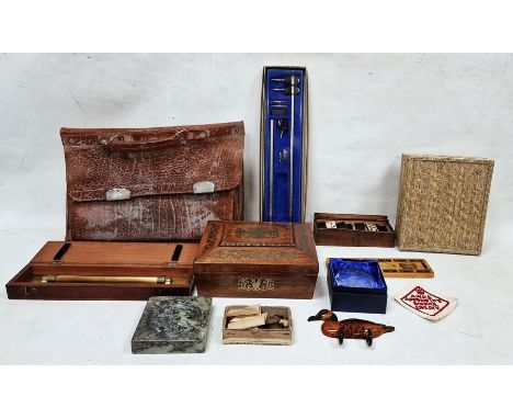 Assortment of collectables&nbsp;to include a brass inlaid wooden box, a wooden cribbage board with inlaid decoration with two