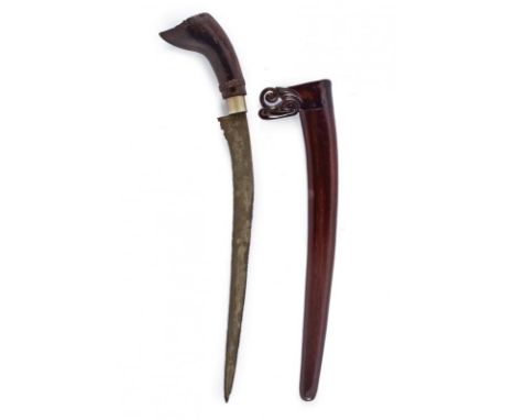 dating: 20th Century provenance: Sumatra, Curved, double-edged blade, in pamor, with slightly chiselled base. Horn grip, part