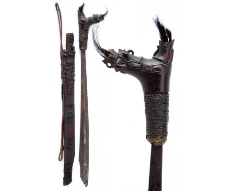 dating: circa 1900 provenance: Kalimantan, Single-edged blade of typical shape. Horn grip, richly pierced and embossed, base 