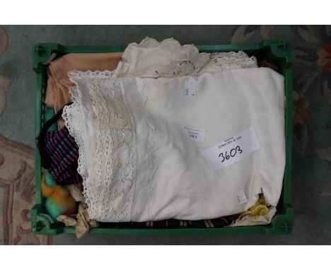 A tray of assorted textiles, gentleman's silk scarf, knitted tie, braces, lace and other collars, vintage tie belt (woven) et