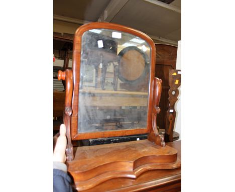 A Victorian mahogany dressing table mirror