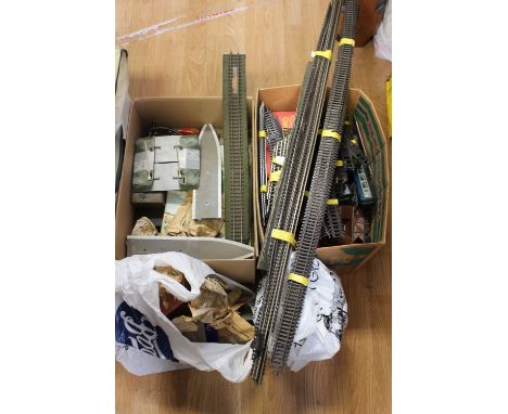 A large quantity of Hornby and Lima OO/HO scale railway equipment (two boxes) 