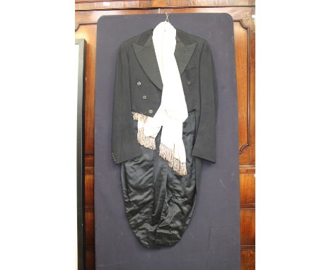 A black tailcoat, waistcoat and scarf 1920s/30s (3)