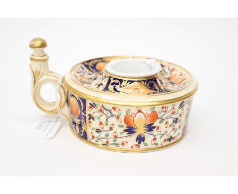 An early Derby Imari pallet inkwell and pen holder, having ink reservoir and handle 