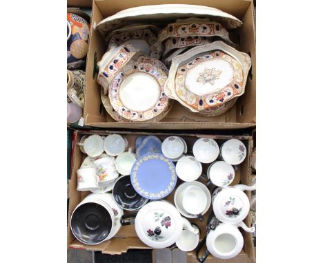 A Royal Albert 'Masquerade' tea and coffee set, together with a Staffordshire dinner service, Wedgwood Jasper ware, a meat pl