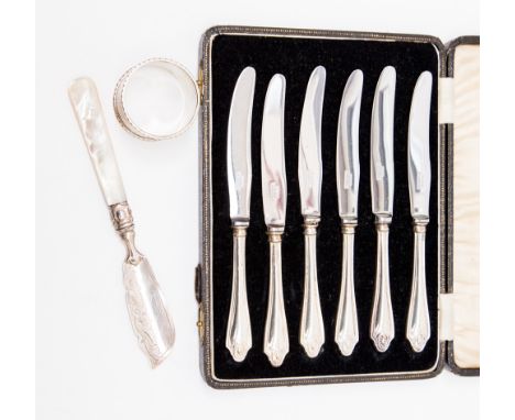 A cased set of silver handled butter knives, together with a monogrammed silver napkin ring and silver Victorian and mother o